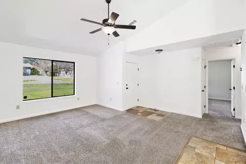 57 Cooper Dr, Redding, CA 96001 photo 7