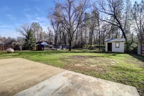 57 Cooper Dr, Redding, CA 96001 photo 24