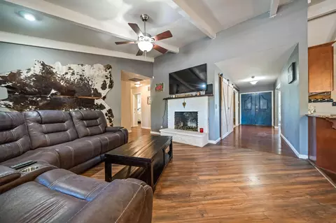 Entry Way - 4065 Meander Dr, Redding, CA 96001 photo 2 of 2