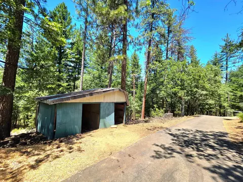 Exterior - 2129 Brady Rd, Hayfork, CA 96041 photo 13 of 13