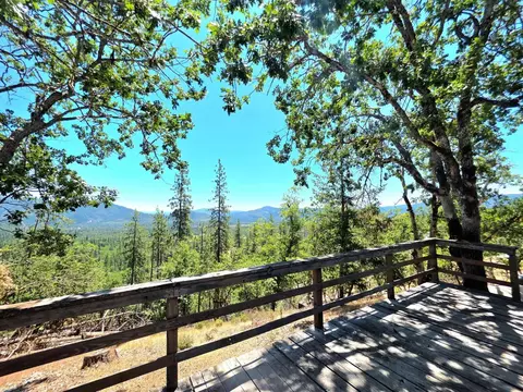 Exterior - 2129 Brady Rd, Hayfork, CA 96041 photo 2 of 13