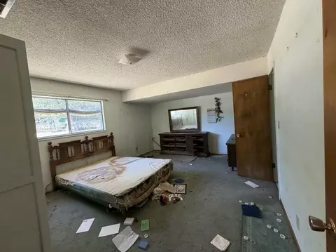 Bedroom - 31 Landacre Rd, Hayfork, CA 96041 photo 2 of 4