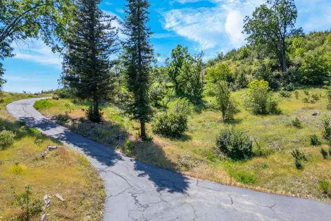 Undisclosed, Redding, CA 96001 photo 35