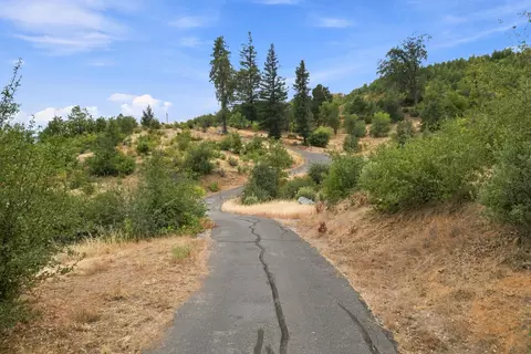 Undisclosed, Redding, CA 96001 photo 21