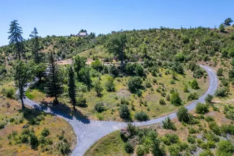 Undisclosed, Redding, CA 96001 photo 25