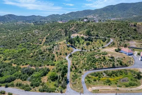 Undisclosed, Redding, CA 96001 photo 39