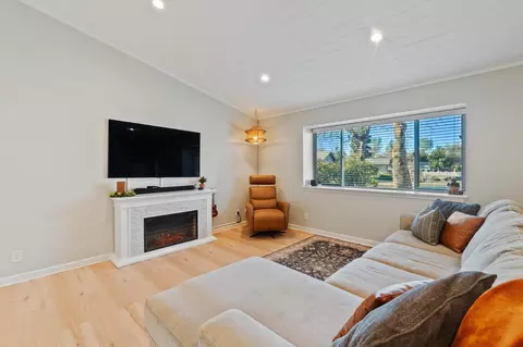 Living - 2295 Chelsa Cir, Redding, CA 96002 photo 2 of 2