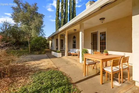 2427 Castlewood Dr, Redding, CA 96002 photo 38