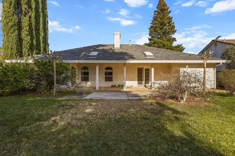 2427 Castlewood Dr, Redding, CA 96002 photo 43