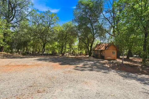 Exterior - 12003 Counter Ln, Redding, CA 96003 photo 11 of 18
