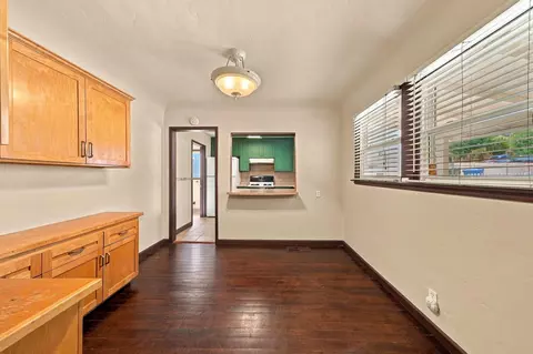 Dining - 1523 Olive Ave, Redding, CA 96001 photo 1 of 1