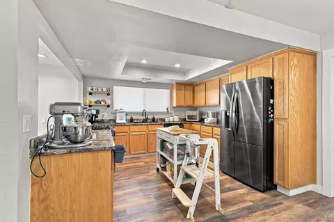 Kitchen - 21282 Tia Mia Ln, Redding, CA 96003 photo 1 of 2
