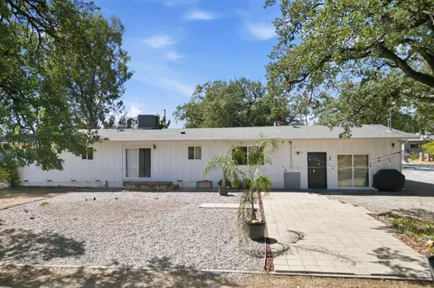 Exterior - 755 Lake Blvd, Redding, CA 96003 photo 9 of 19