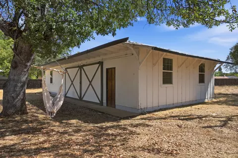 Exterior - 755 Lake Blvd, Redding, CA 96003 photo 4 of 19