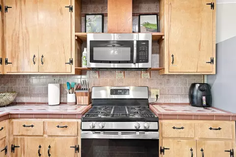 Kitchen - 755 Lake Blvd, Redding, CA 96003 photo 1 of 4
