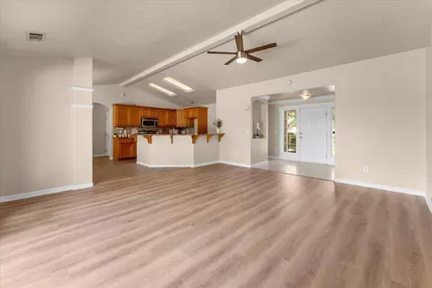 Living - 3635 Sunglow Dr, Redding, CA 96001 photo 4 of 6