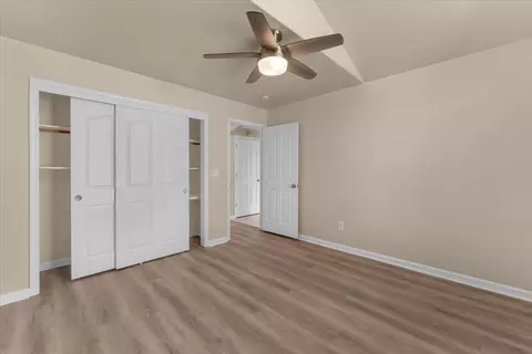 Bedroom - 3635 Sunglow Dr, Redding, CA 96001 photo 1 of 3
