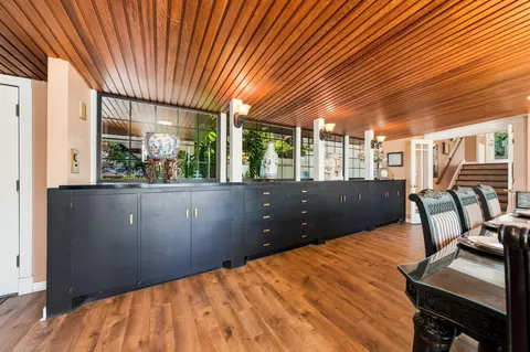 Dining - 1220 Almond Ave, Redding, CA 96001 photo 3 of 4