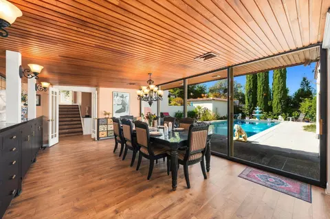 Dining - 1220 Almond Ave, Redding, CA 96001 photo 2 of 4