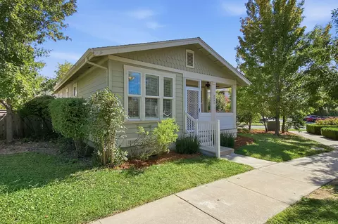 Exterior - 2899 Lanning Ave, Redding, CA 96001 photo 7 of 11