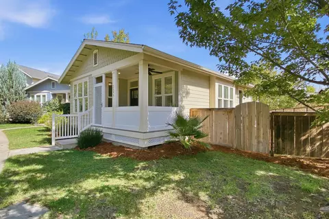 Exterior - 2899 Lanning Ave, Redding, CA 96001 photo 6 of 11