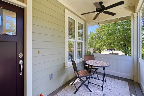 Exterior - 2899 Lanning Ave, Redding, CA 96001 photo 2 of 11