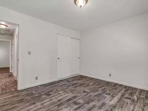 Bedroom - 37173 Serpentine Ln, Burney, CA 96013 photo 3 of 7