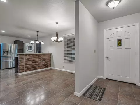 Entry Way - 37173 Serpentine Ln, Burney, CA 96013 photo 1 of 3