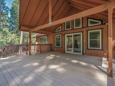 Exterior - 37173 Serpentine Ln, Burney, CA 96013 photo 8 of 15