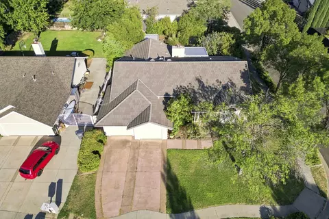 View/Area - 1413 River Ridge Dr, Redding, CA 96003 photo 2 of 2