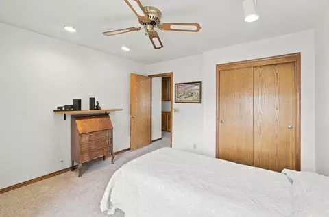 Bedroom - 3630 Wasatch Dr, Redding, CA 96001 photo 6 of 6