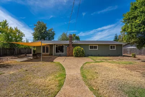 Exterior - 3845 Loustalot Way, Redding, CA 96002 photo 6 of 12