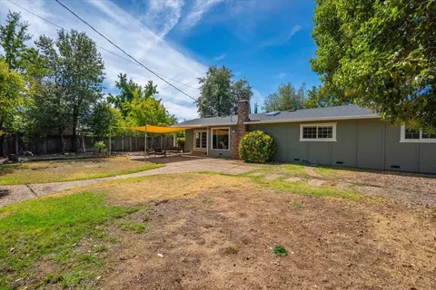 Exterior - 3845 Loustalot Way, Redding, CA 96002 photo 5 of 12