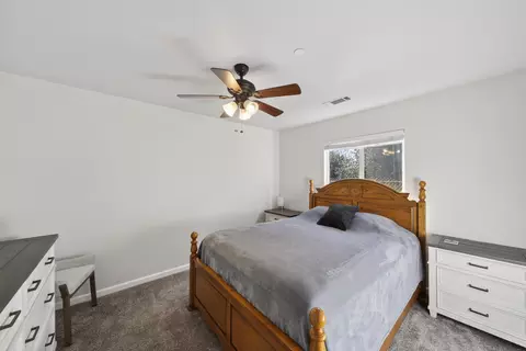 Bedroom - 2115 Hawn Ave, Redding, CA 96002 photo 2 of 3