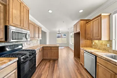 Kitchen - 5537 Diamond Ridge Dr, Redding, CA 96003 photo 1 of 3