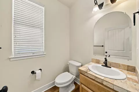 Bath - 5537 Diamond Ridge Dr, Redding, CA 96003 photo 5 of 5