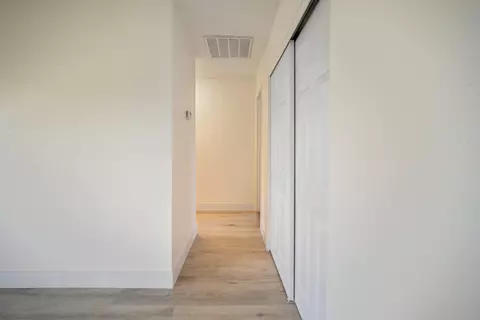 Entry Way - 5574 Mountain View Dr, Redding, CA 96003 photo 1 of 1