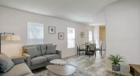 19555 Tunnel Rd, Redding, CA 96003 photo 4
