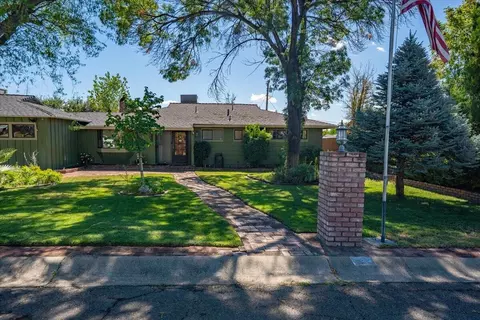 Exterior - 222 Treasure Dr, Red Bluff, CA 96080 photo 14 of 16