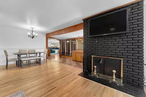 Dining - 222 Treasure Dr, Red Bluff, CA 96080 photo 1 of 2