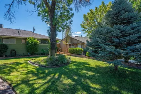 Exterior - 222 Treasure Dr, Red Bluff, CA 96080 photo 12 of 16