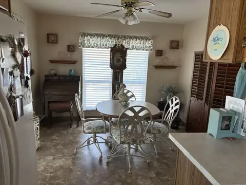 394 Logwood Dr, Redding, CA 96003 photo 9