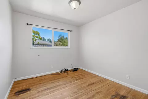 Bedroom - 1232 Scenic Way, Redding, CA 96001 photo 1 of 5