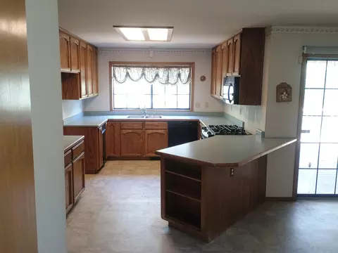 Kitchen - 19272 Bjan Ln, Redding, CA 96003 photo 1 of 3