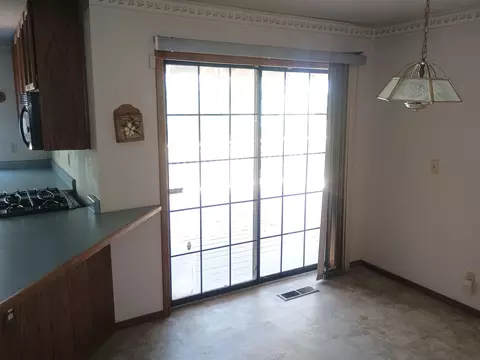 Dining - 19272 Bjan Ln, Redding, CA 96003 photo 1 of 1