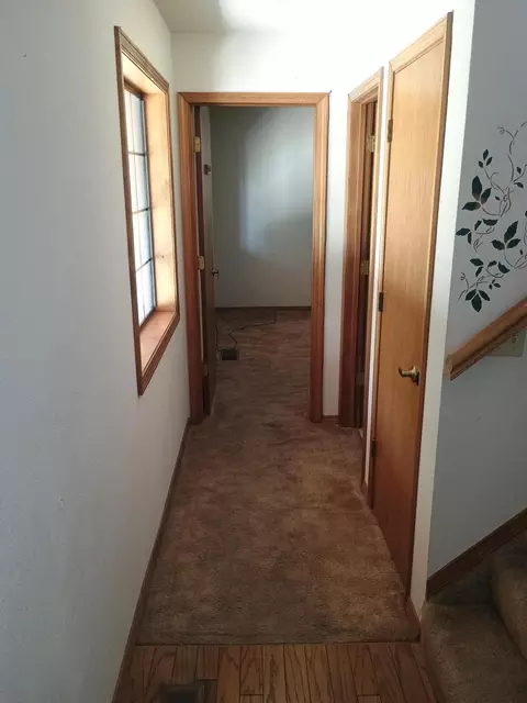 Entry Way - 19272 Bjan Ln, Redding, CA 96003 photo 2 of 6