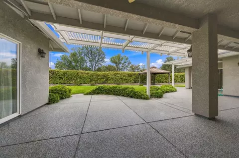 Exterior - 19408 Titleist Way, Redding, CA 96003 photo 4 of 10