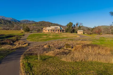 13070 S Fork Rd, Igo, CA 96047 photo 3