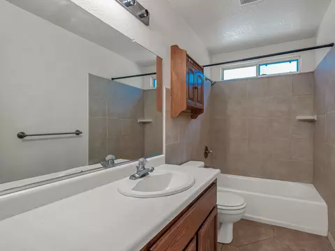 Bath - 27178 Dersch Rd, Shingletown, CA 96088 photo 1 of 4
