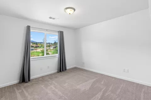 15783 Gold Mine Ln, Redding, CA 96001 photo 20